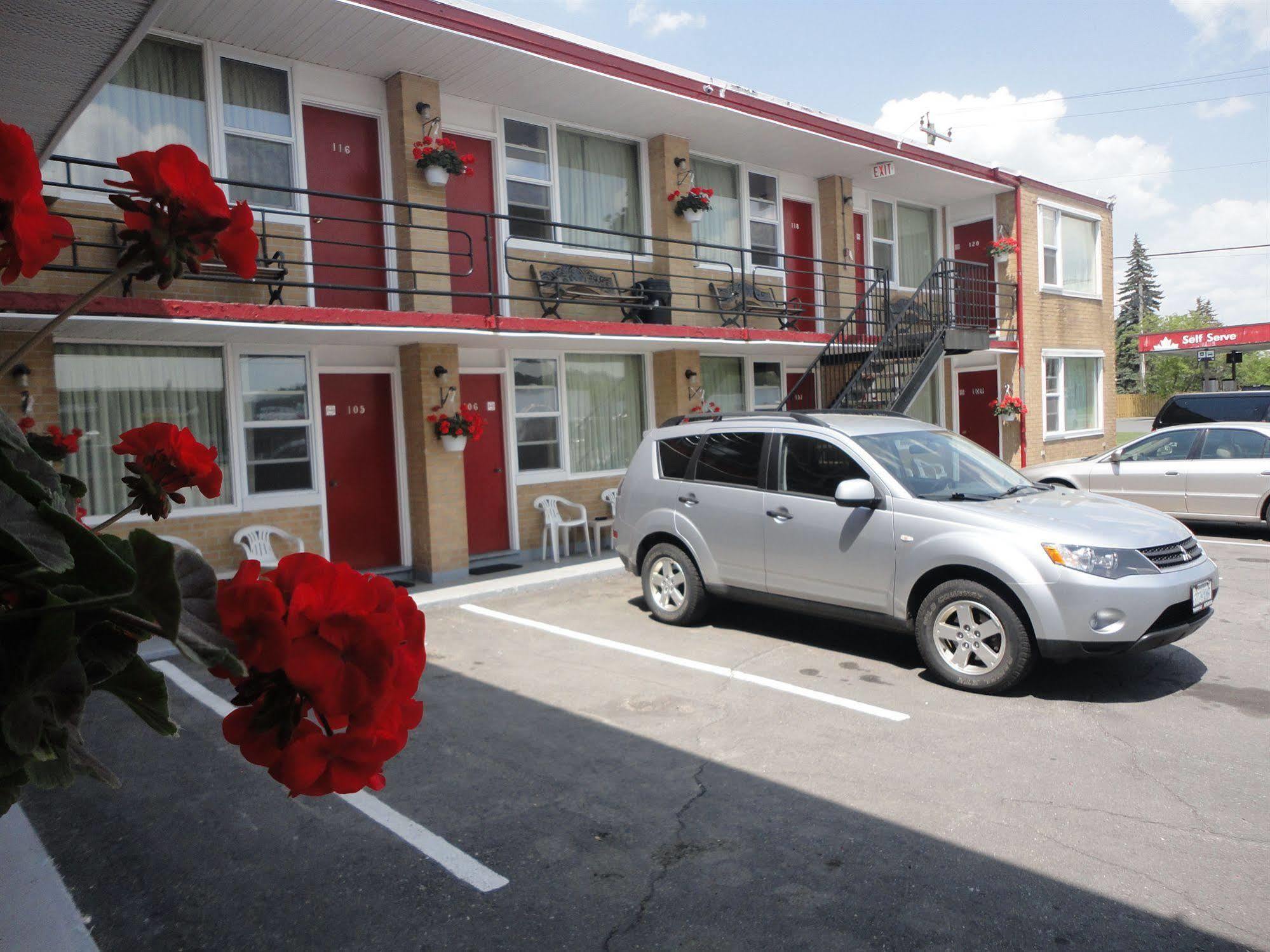 Imperial Fireside Inn Sudbury Exterior foto