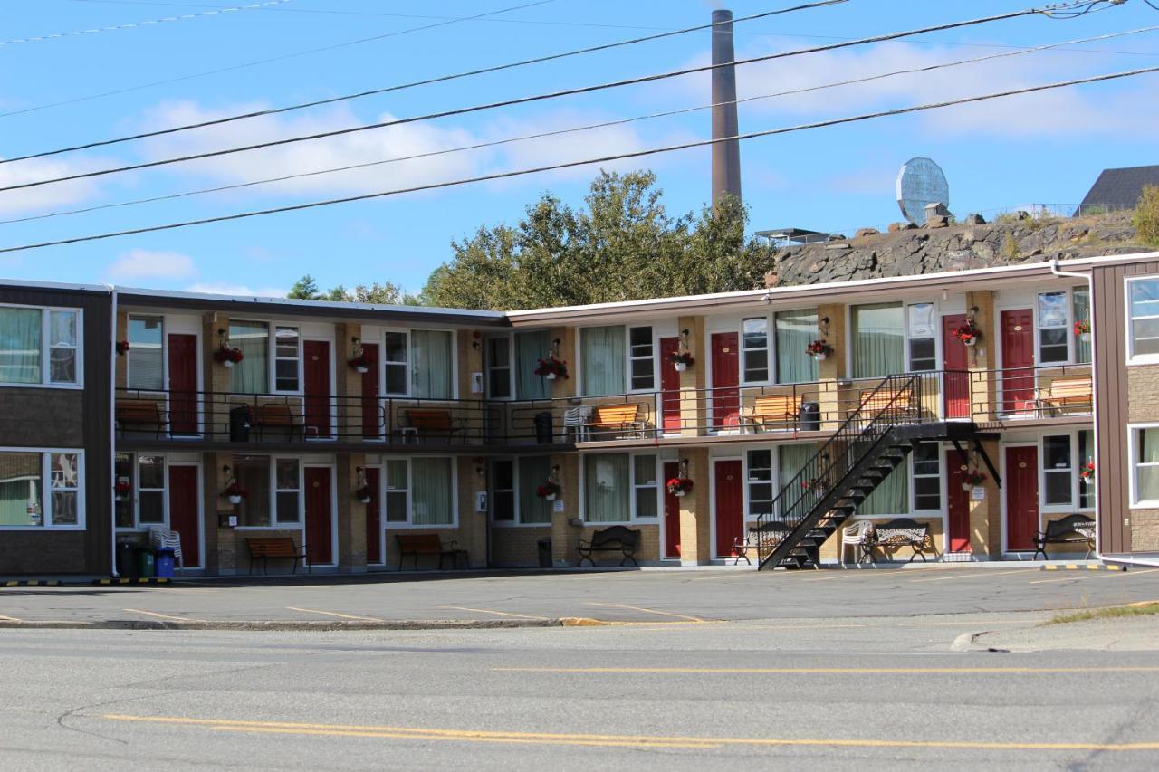 Imperial Fireside Inn Sudbury Exterior foto